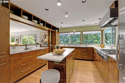 330 NW Royal Blvd, Portland, OR 97210 - Photo 17