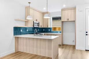 1816 SE 37th Ave, Portland, OR 97214 - Photo 5