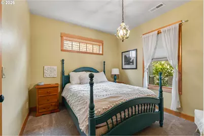 3101 Sherman Ave, Hood River, OR 97031 - Photo 17