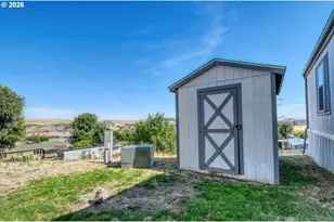 2801 SW Houtama Rd, Pendleton, OR 97801 - Photo 29