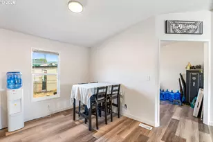 915 Home St, The Dalles, OR 97058 - Photo 13