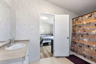 915 Home St, The Dalles, OR 97058 - Photo 19