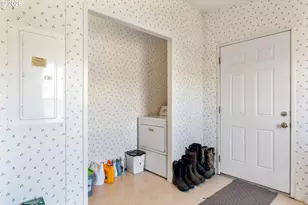 915 Home St, The Dalles, OR 97058 - Photo 27