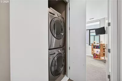 2144 NW 16th Ave, Portland, OR 97209 - Photo 31