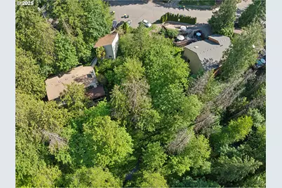 9825 SW Ventura Ct, Tigard, OR 97223 - Photo 7
