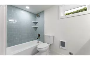 1838 NE 65th Ave, Portland, OR 97213 - Photo 27