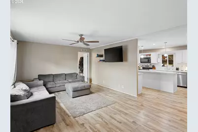 907 York St #84, Aumsville, OR 97325 - Photo 9