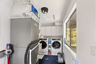 240 Pruden Hill Ln, Canyonville, OR 97417 - Photo 31