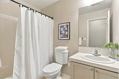 1247 SE Bianca St, Hillsboro, OR 97123 - Photo 33