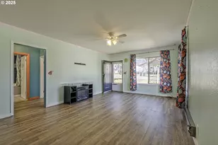 442 1st Ave, Vernonia, OR 97064 - Photo 3