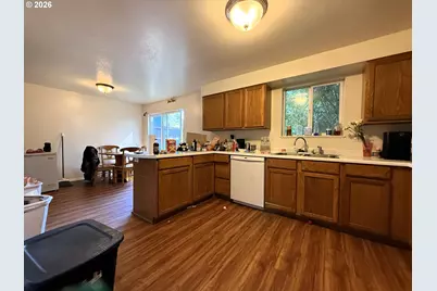 226 Cypress St, Brookings, OR 97415 - Photo 7