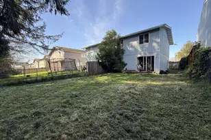 226 Cypress St, Brookings, OR 97415 - Photo 19