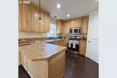 9813 SE 32nd Ave, Milwaukie, OR 97222 - Photo 15