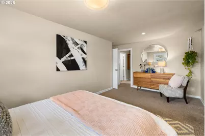 600 NE 108th Ave, Portland, OR 97220 - Photo 15