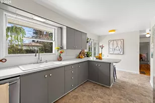 600 NE 108th Ave, Portland, OR 97220 - Photo 11