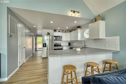 23560 NW Saint Helens Rd, Portland, OR 97231 - Photo 13