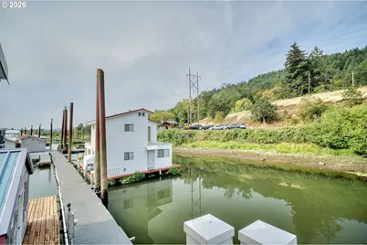 23560 NW Saint Helens Rd, Portland, OR 97231 - Photo 33