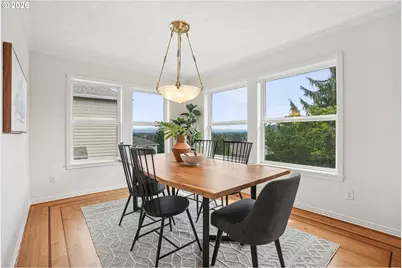 16432 SE Meadowland Ct, Portland, OR 97236 - Photo 11