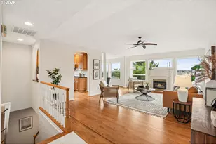 16432 SE Meadowland Ct, Portland, OR 97236 - Photo 5