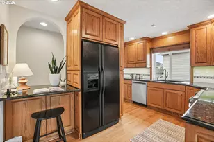 16432 SE Meadowland Ct, Portland, OR 97236 - Photo 13