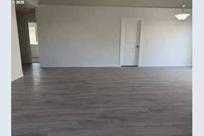 915 SE New Dream Ave, Irrigon, OR 97844 - Photo 5