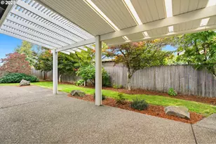 20155 Quinalt Dr, Oregon City, OR 97045 - Photo 39