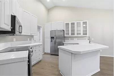 20155 Quinalt Dr, Oregon City, OR 97045 - Photo 19