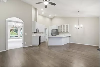 20155 Quinalt Dr, Oregon City, OR 97045 - Photo 23