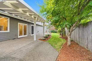 20155 Quinalt Dr, Oregon City, OR 97045 - Photo 41