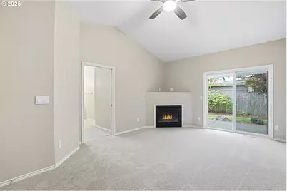 20155 Quinalt Dr, Oregon City, OR 97045 - Photo 33