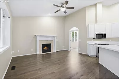 20155 Quinalt Dr, Oregon City, OR 97045 - Photo 17