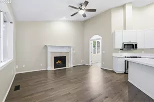 20155 Quinalt Dr, Oregon City, OR 97045 - Photo 17