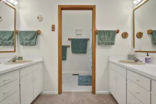 2350 McLean Blvd, Eugene, OR 97405 - Photo 19