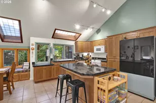 2350 McLean Blvd, Eugene, OR 97405 - Photo 15