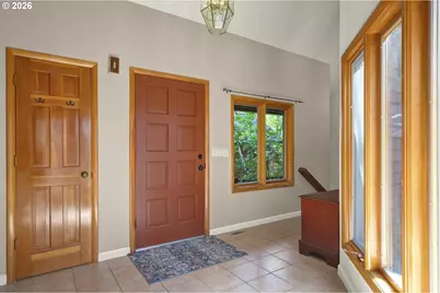 2350 McLean Blvd, Eugene, OR 97405 - Photo 5