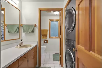 2350 McLean Blvd, Eugene, OR 97405 - Photo 27