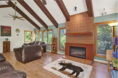 2350 McLean Blvd, Eugene, OR 97405 - Photo 5