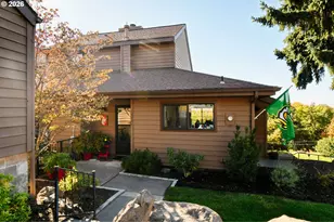 1032 NW 12th St, Pendleton, OR 97801 - Photo 3
