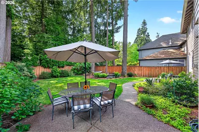 11058 SW Oneida St, Tualatin, OR 97062 - Photo 35