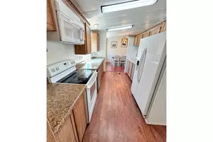 300 SW 7th Ave, Battle Ground, WA 98604 - Photo 11