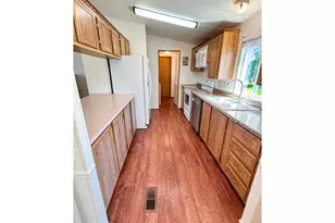 300 SW 7th Ave, Battle Ground, WA 98604 - Photo 13