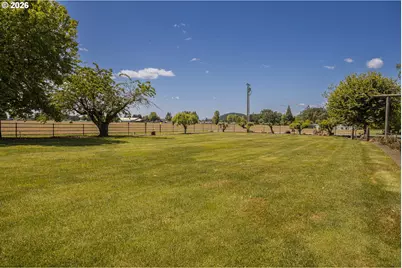 23522 Chaffey Ln, Aurora, OR 97002 - Photo 33