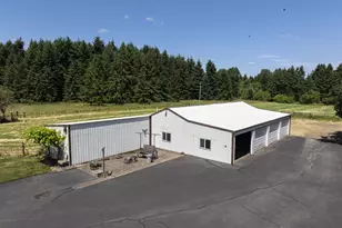 23522 Chaffey Ln, Aurora, OR 97002 - Photo 37
