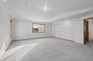 4388 SE Pine Way, Hillsboro, OR 97123 - Photo 17