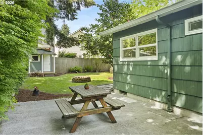 8719 N Wilbur Ave, Portland, OR 97217 - Photo 29