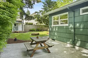 8719 N Wilbur Ave, Portland, OR 97217 - Photo 29