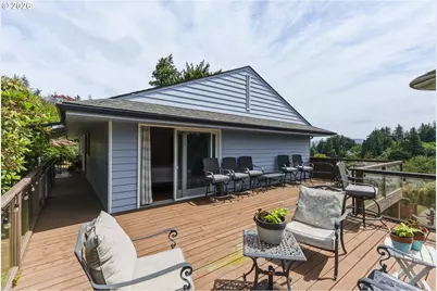 1037 N 10th St, Coos Bay, OR 97420 - Photo 33