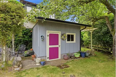 1037 N 10th St, Coos Bay, OR 97420 - Photo 43
