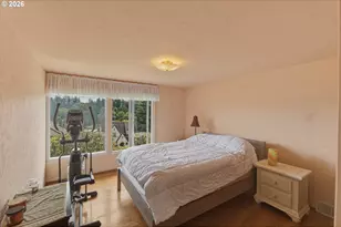 1037 N 10th St, Coos Bay, OR 97420 - Photo 23