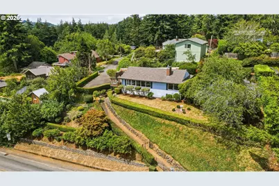 1037 N 10th St, Coos Bay, OR 97420 - Photo 39